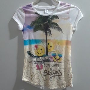 Cute summer shirt. Size:12